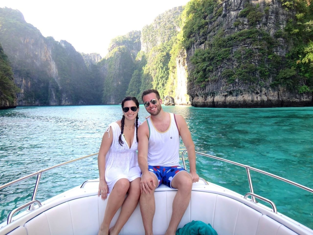 chris-erica-thailand-boat-min travel in thailand