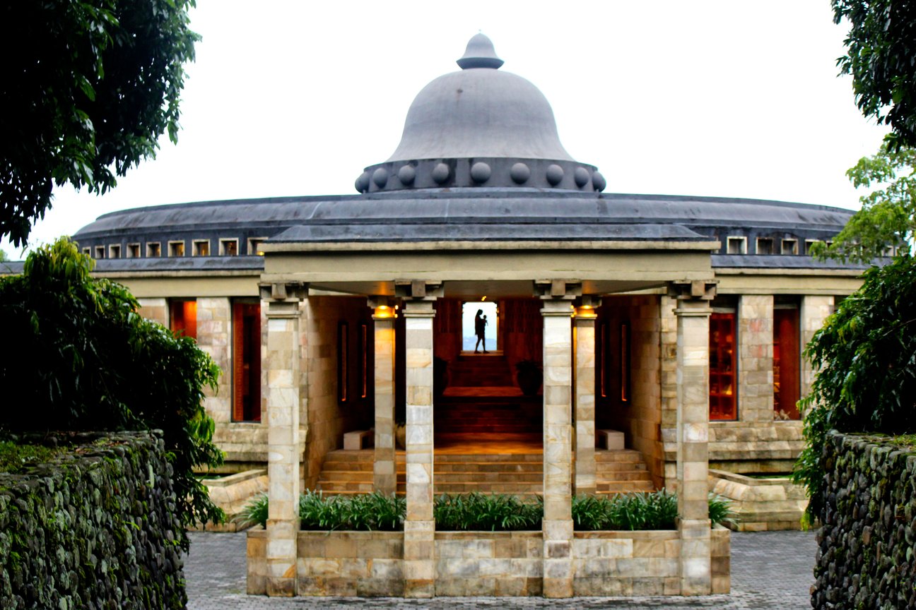 Amanjiwo resort Indonesia Baby Travel Amanjiwo Borobudur Indonesia