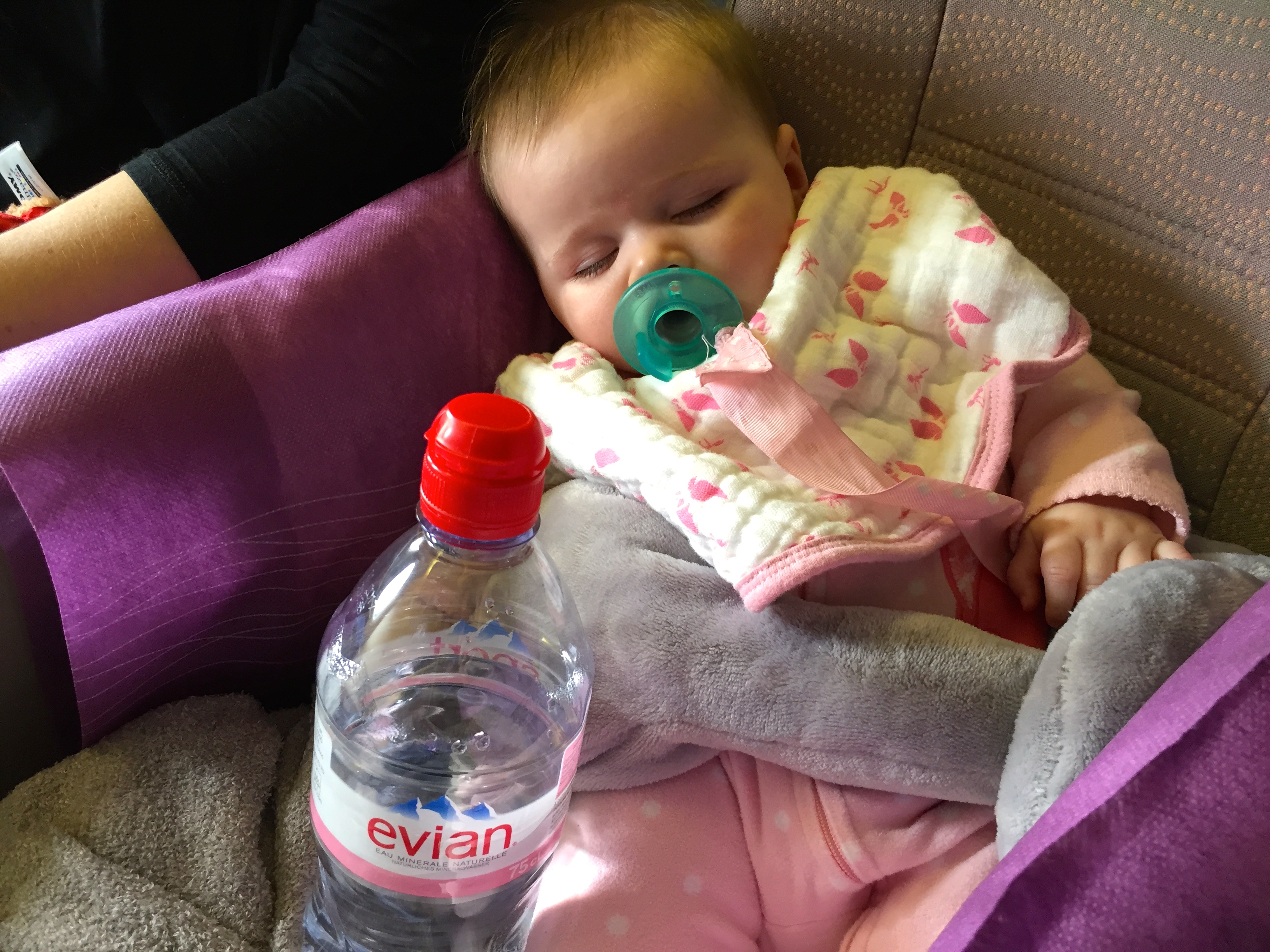 infant airplane travel baby travel tips