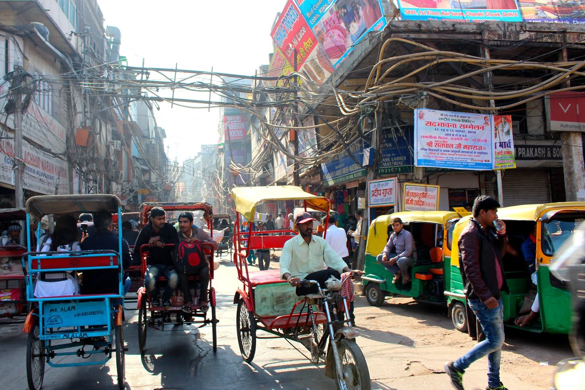 delhi, india driving delhi, india driving baby travel