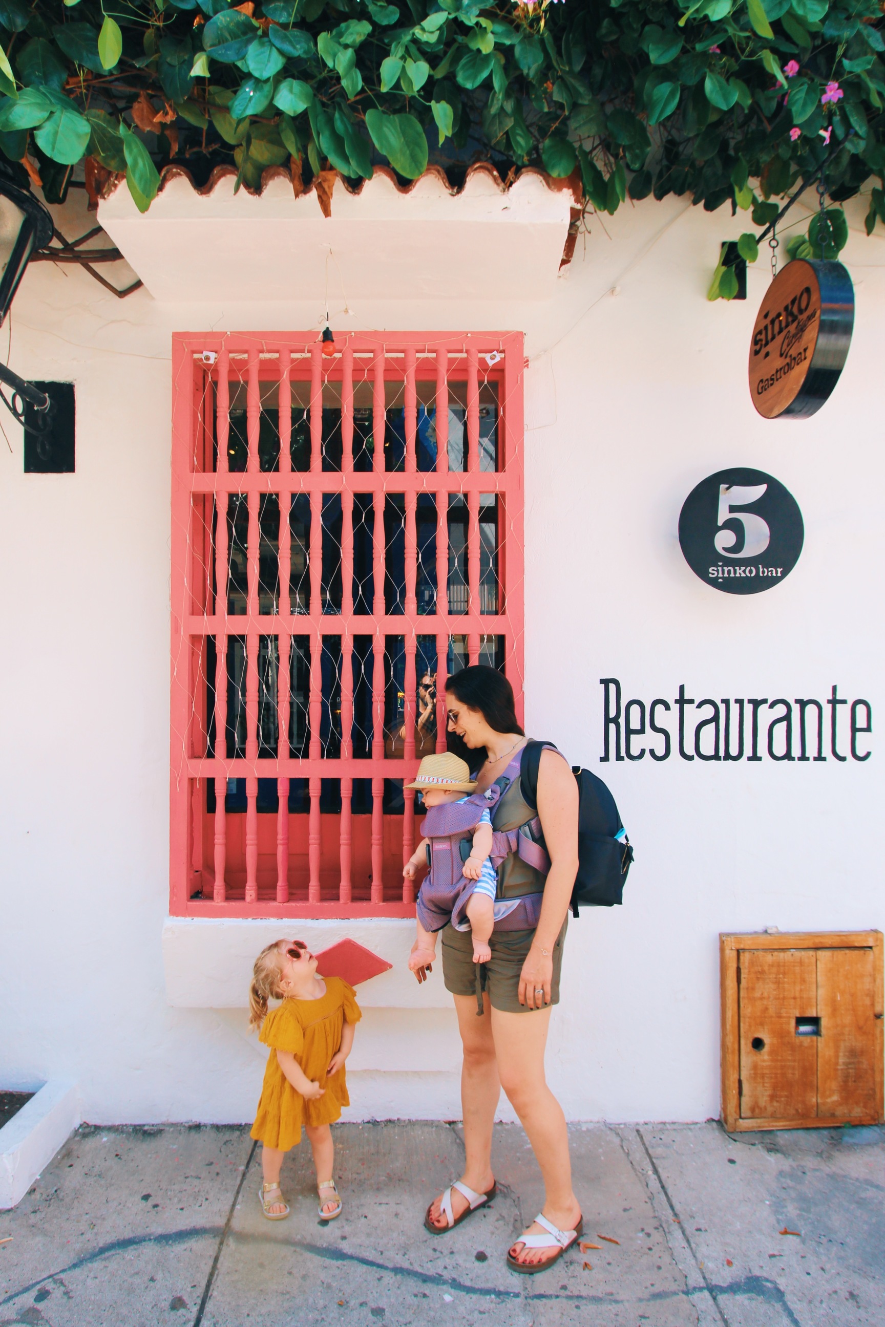 colombia restaurate family travel hacks