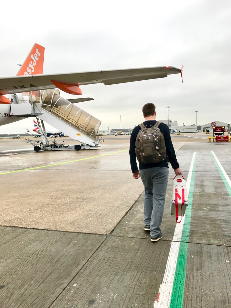 IMG_3745 jetkids bedbox easyjet