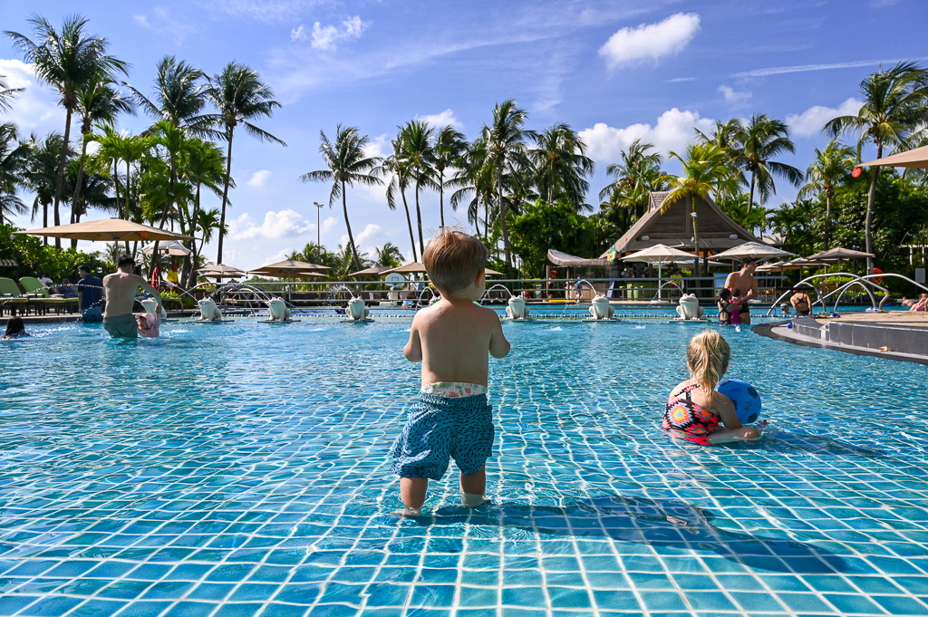 kid friendly singapore hotel