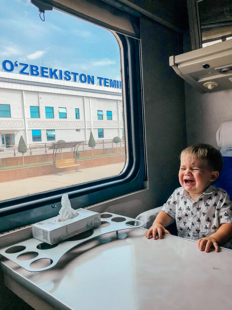 uzbekistan train travel