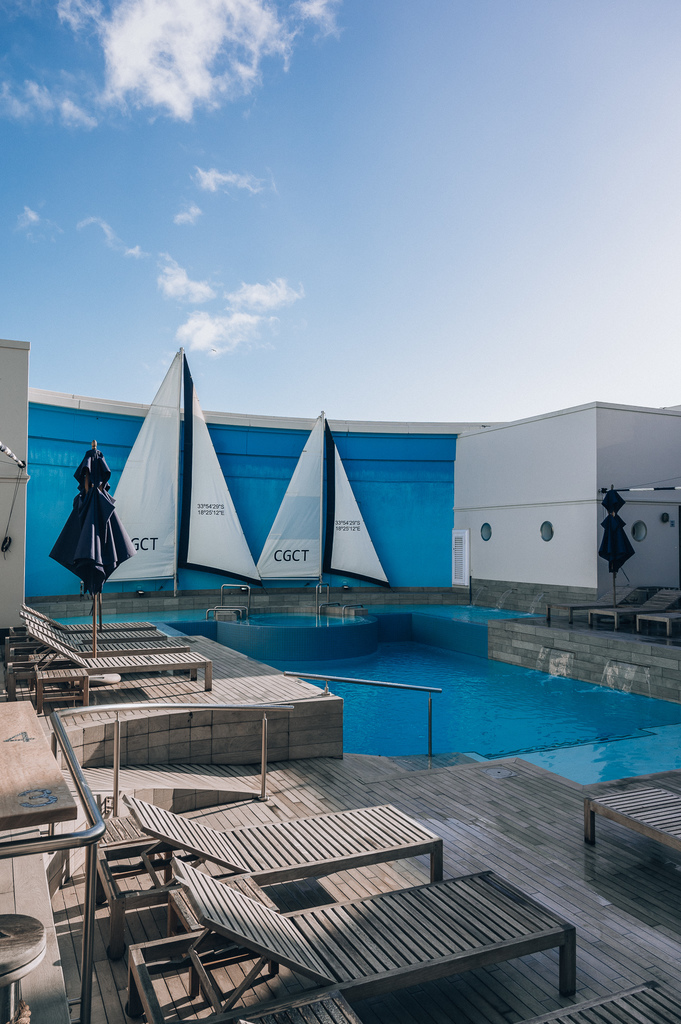 DSC_5001 cape grace hotel pool